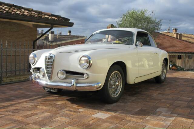 Image 1/37 of Alfa Romeo 1900 C Super Sprint Touring (1954)