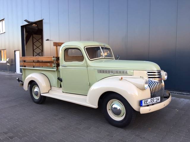 Image 1/8 of Chevrolet AK Series (1941)