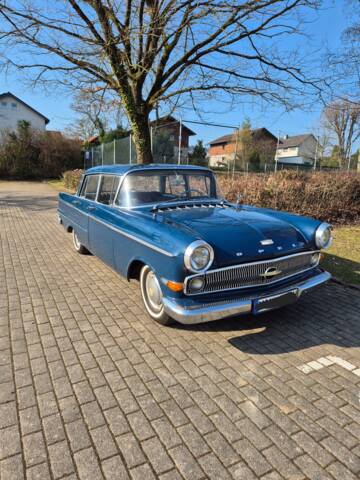 Afbeelding 1/10 van Opel Kapitän 2.6 "L" (1960)