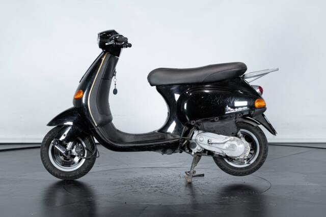 Image 1/22 of Piaggio Vespa ET2 50 (1997)