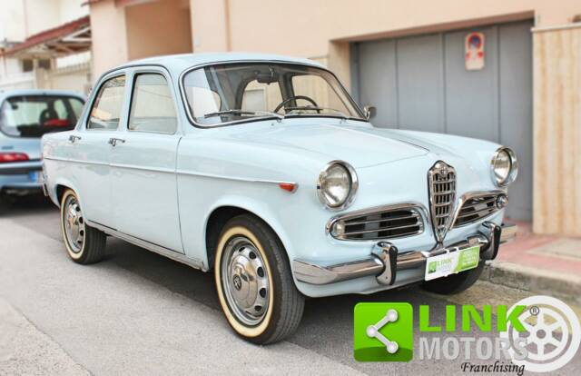 Imagen 1/10 de Alfa Romeo Giulietta TI (1961)