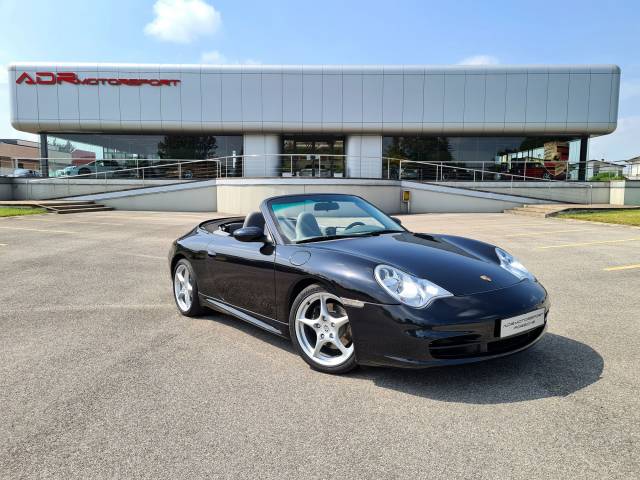 Immagine 1/19 di Porsche 911 Carrera (2003)