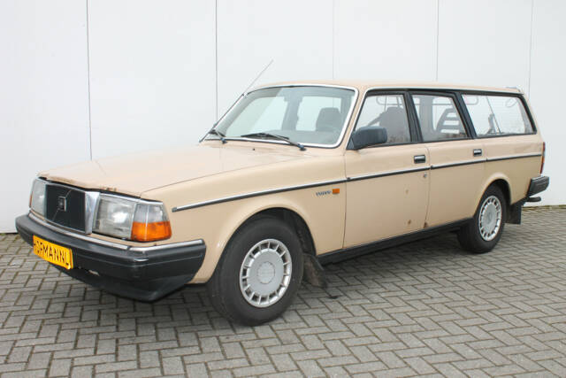 Image 1/12 of Volvo 245 GL D (1984)