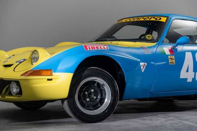 Bild 1/41 von Opel GT 1900 (1971)