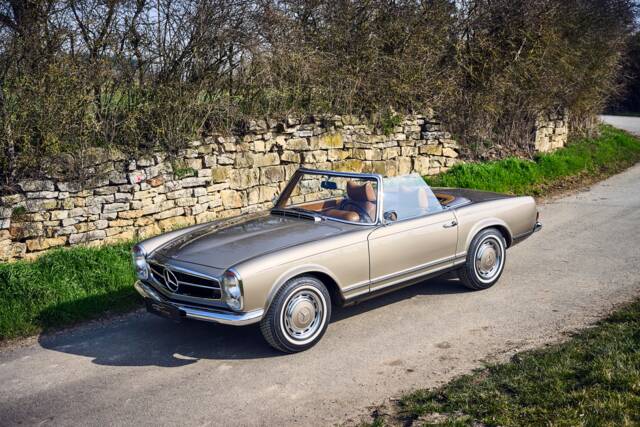 Image 1/31 of Mercedes-Benz 280 SL (1969)