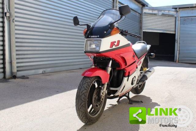 Image 1/15 of Yamaha FJ 1100 (1984)