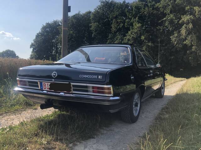 Image 1/32 of Opel Commodore 2,8 GS/E (1974)