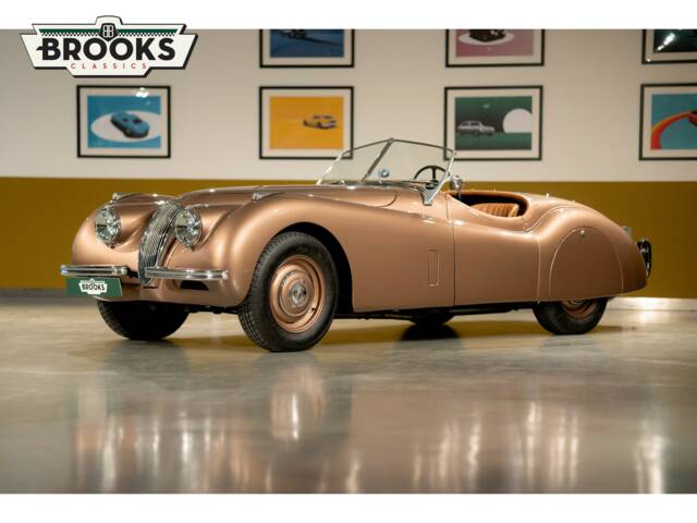 Image 1/50 of Jaguar XK 120 OTS (1952)