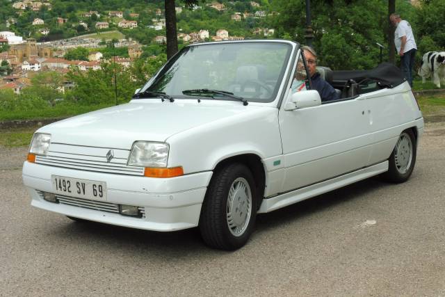 Immagine 1/11 di Renault R 5 GTS EBS (1990)