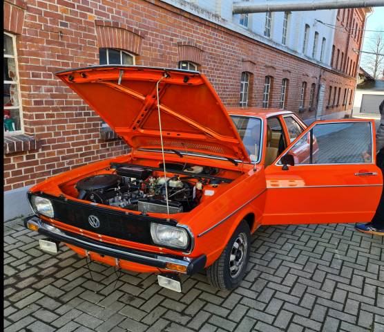 Bild 1/6 von Volkswagen Passat 1.6 (1976)