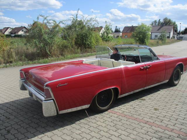 Afbeelding 1/25 van Lincoln Continental Convertible (1965)