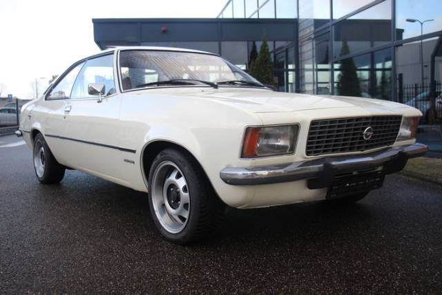 Bild 1/9 von Opel Rekord 1700 S (1972)