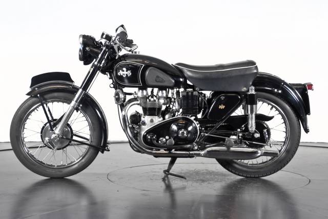 Afbeelding 1/14 van A.J.S. DUMMY (1952)