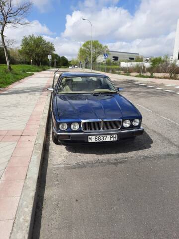 Image 1/6 of Jaguar XJ6 3.2 (1994)
