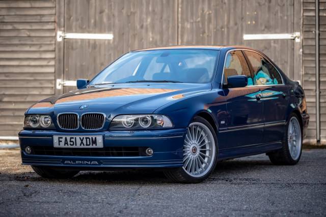 Image 1/8 of ALPINA B10 V8 (2001)