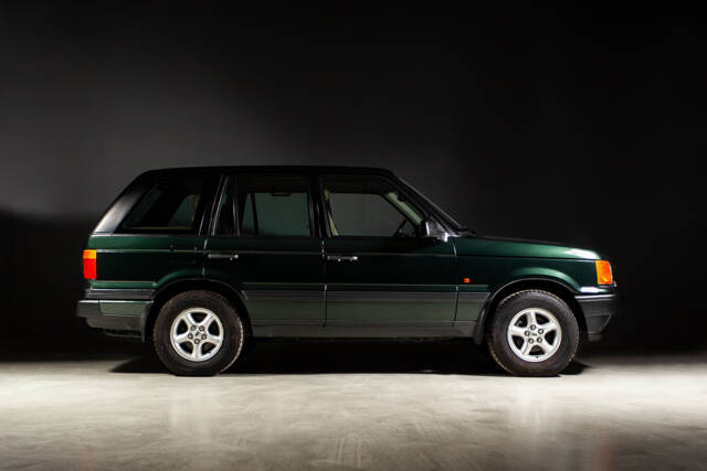 Image 1/33 de Land Rover Range Rover 4.6 HSE (2000)