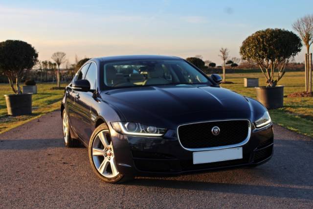 Bild 1/5 von Jaguar XE 20d (2016)