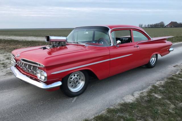 Immagine 1/46 di Chevrolet Biscayne (1959)