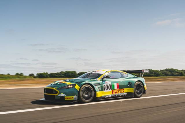 Imagen 1/25 de Aston Martin DBR9 GT1 (2006)