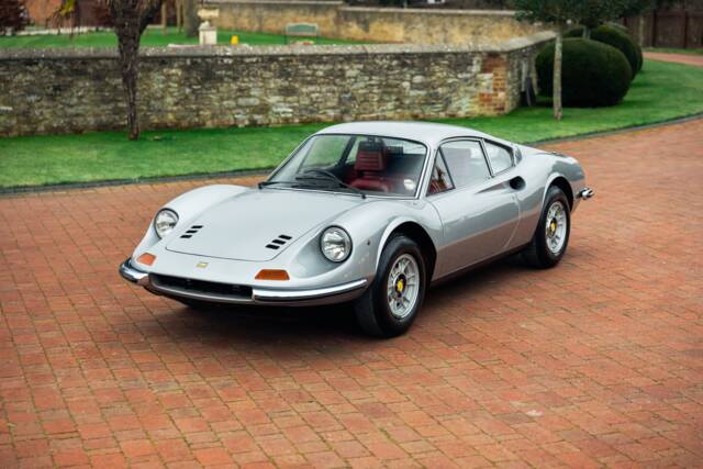Bild 1/20 von Ferrari Dino 246 GT (1973)
