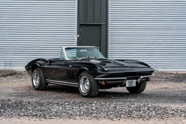 Image 1/50 of Chevrolet Corvette Sting Ray Convertible (1965)
