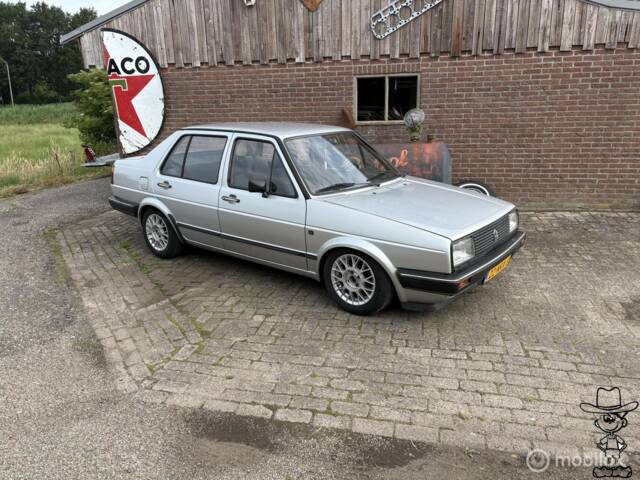 Bild 1/31 von Volkswagen Vento 2,0 (1984)