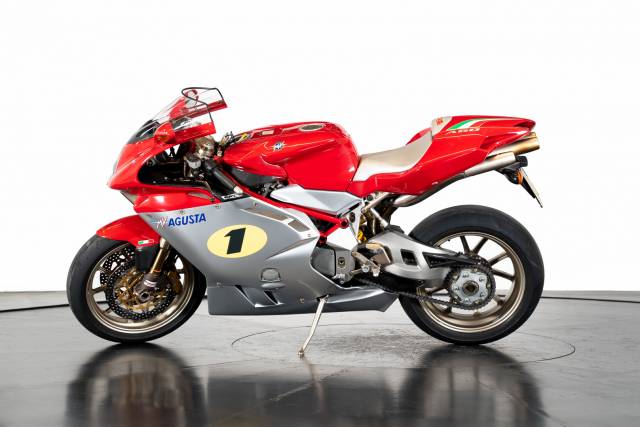 Imagen 1/27 de MV Agusta DUMMY (2004)