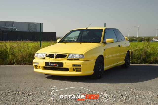 Bild 1/40 von Lancia Delta HPE HF (1999)