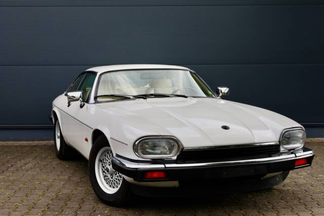 Image 1/29 of Jaguar XJS 4.0 (1991)