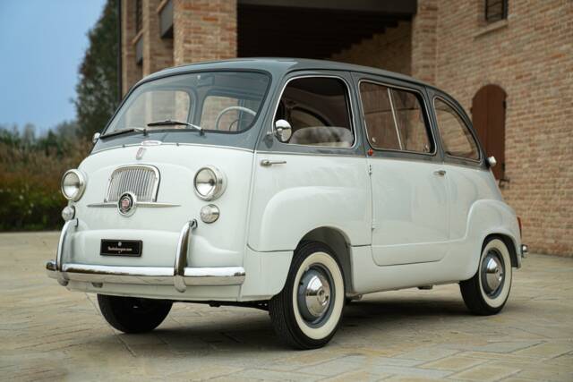 Image 1/50 de FIAT 600 D Multipla (1963)