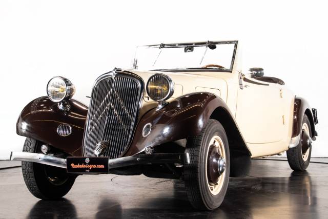 Bild 1/41 von Citroën Traction Avant 7 C (1937)