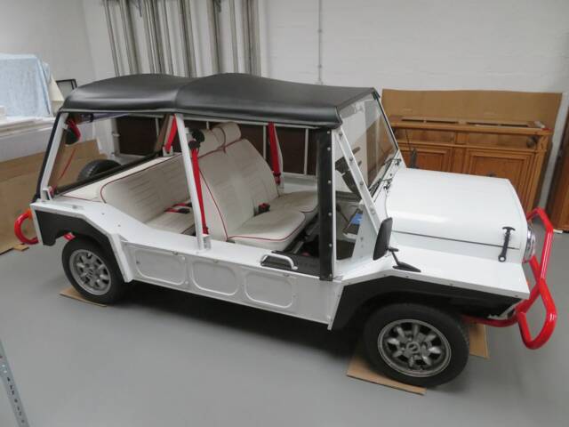 Image 1/8 of Mini Moke (1988)