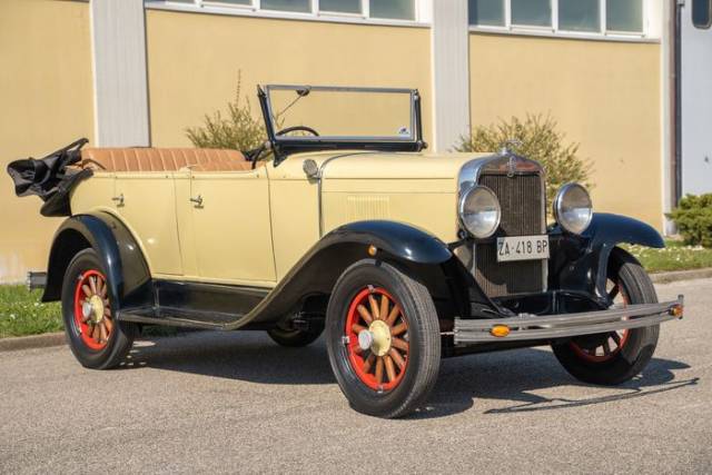 Image 1/9 of Chevrolet International (1930)