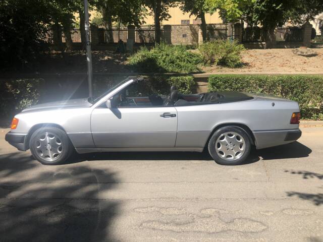 Bild 1/8 von Mercedes-Benz 300 CE-24 (1992)