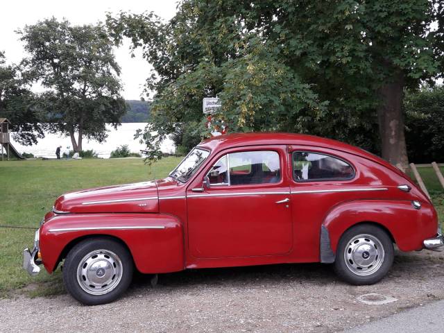 VOLVO P444