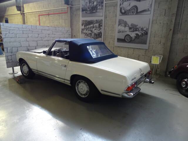 Bild 1/4 von Mercedes-Benz 230 SL (1964)