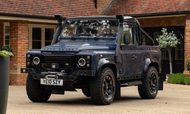 Image 1/43 of Land Rover Defender 90 (2010)