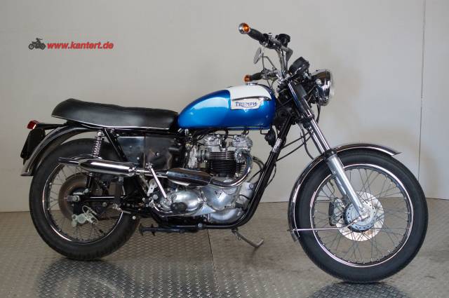 Image 1/19 de Triumph DUMMY (1978)