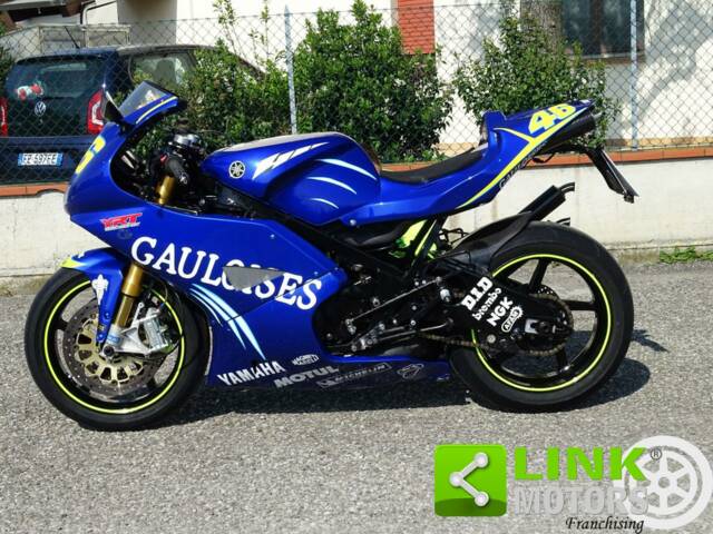 Image 1/10 de Yamaha DUMMY (1985)