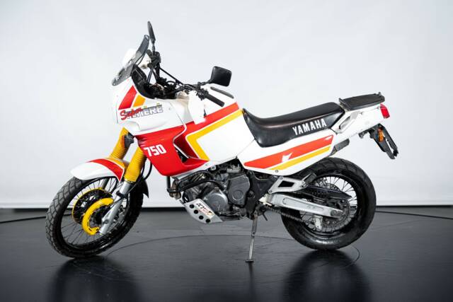 Immagine 1/35 di Yamaha DUMMY (1989)
