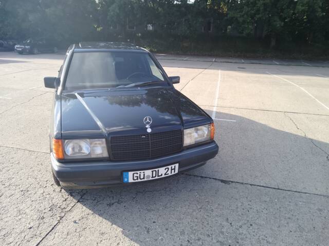 Bild 1/8 von Mercedes-Benz 190 E 1.8 (1990)