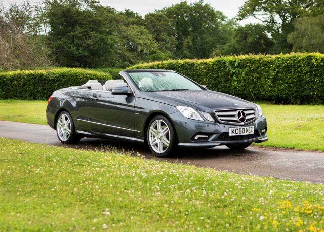 Bild 1/5 von Mercedes-Benz E 350 CDI BlueEFFICIENCY (2010)