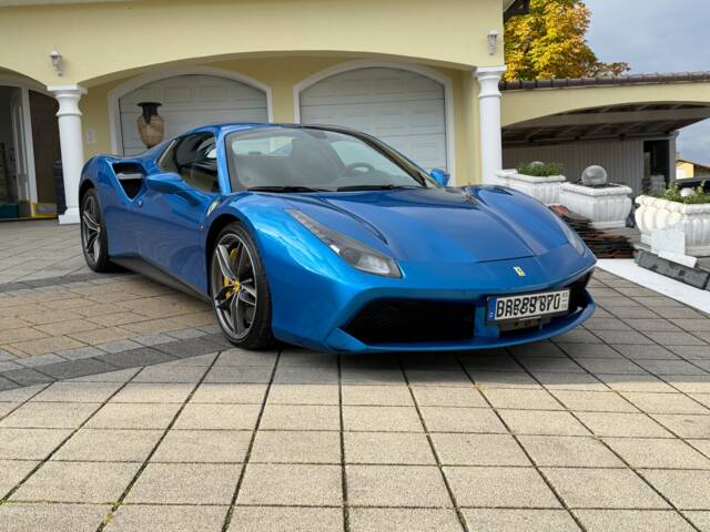 Image 1/22 of Ferrari 488 Spider (2018)
