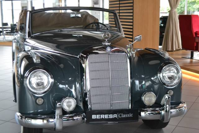 Image 1/15 of Mercedes-Benz 300 c Cabriolet D (1956)