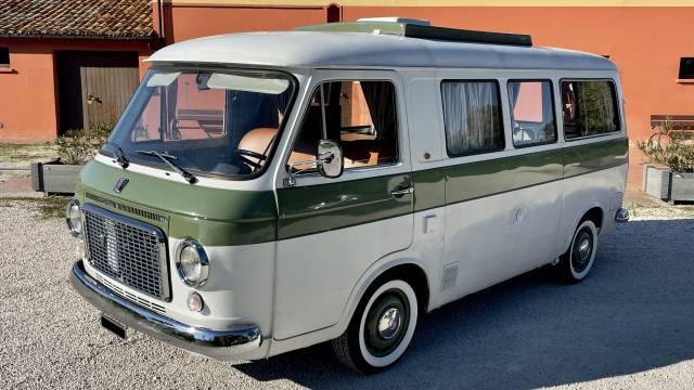Bild 1/7 von FIAT 238 - 1500 (1977)