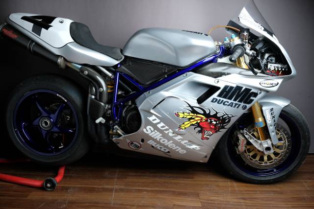 Image 1/15 of Ducati DUMMY (2001)