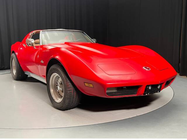 Image 1/8 of Chevrolet Corvette Stingray (1974)