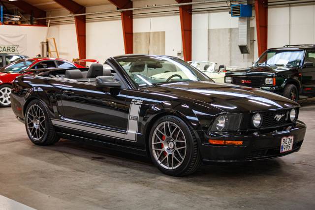 Bild 1/49 von Ford Mustang GT (2006)