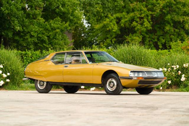 Image 1/44 of Citroën SM injection (1972)