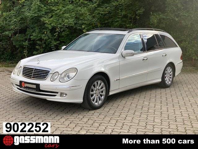 Image 1/15 de Mercedes-Benz E 320 T (2003)